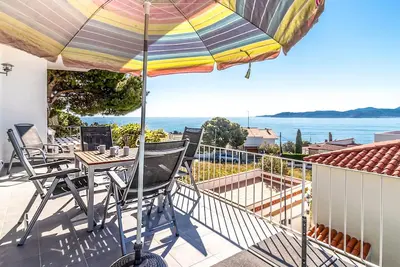 Cap Ras 01 - Appartement avec terrasse et vues