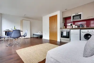 Image de (189oc-2) Minimalist Studio Near Beach & Town Centre