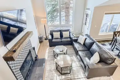 Image de Renovated townhome in Homestead community of Edwards