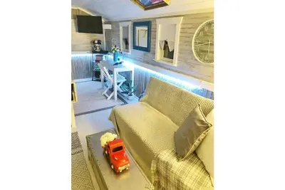 Image de The Goat “Jump Man Oasis”