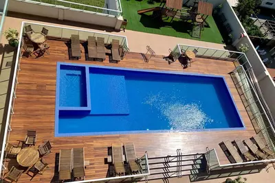 New luxury 3-bedroom apartment in the city center with 150m2