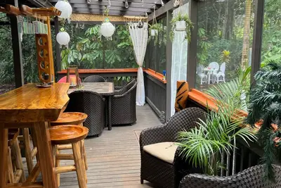 Image de Experience Pahoa in style - Spacious 5-Bedroom Vacation Home, Entire 1st floor