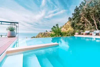 Image de Villa Charlene exclusive property with pool heated and jacuzzi