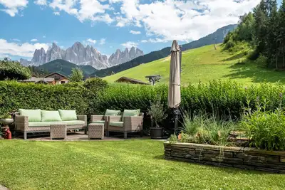 Image de Appartement \"Hilber App Sass Rigais\" avec vue sur la montagne, terrasse et Wi-Fi
