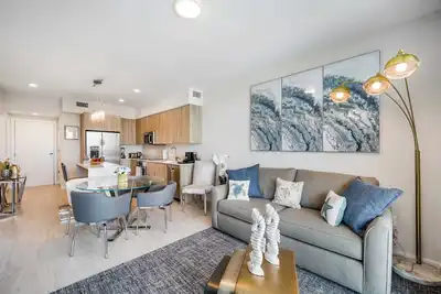 Image de One Bedroom Condo King Bed With City Views