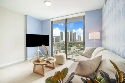 Image de One Bedroom Condo King Bed With City Views