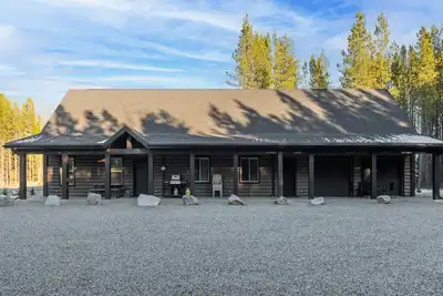 Image de The Antler Ridge Cabin