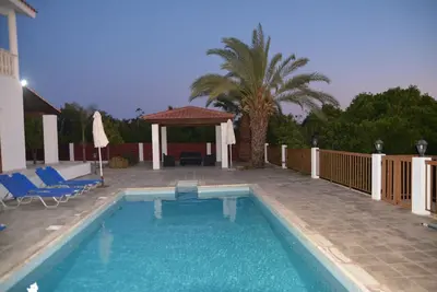 Image de Maison de vacances pour 8 personnes env. 200 qmà Agios Georgios Pegeias, Côte Ouest de Chypre