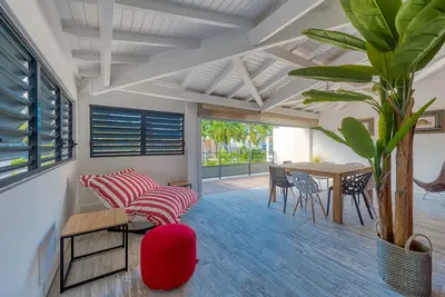 One Bedroom Loft Marina Anse Marcel