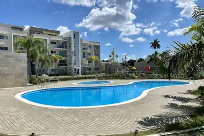 Image de New 3 Br/2ba Apartment with A/C, wifi and pool!