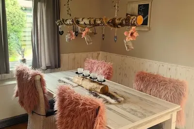 Image de Ferienhaus für 4 Gäste mit 85m² in Meschede