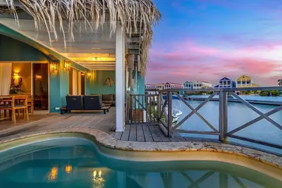 Image de Kas Sumba with Private Pool on the Laguna Marina