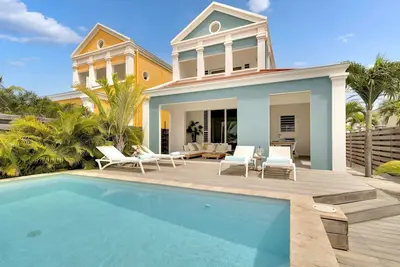 Image de Villa Laguna with pool on the Laguna Marina