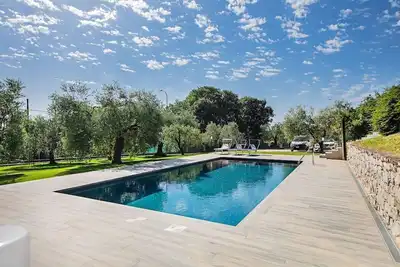 Image de Castelletto 1 - Piscina & jacuzzi by Wonderful Italy