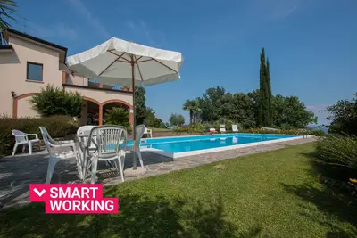 Image de Daller Bianca con piscina by Wonderful Italy