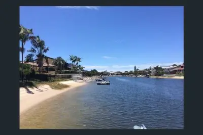 Waterfront House Mermaid Waters