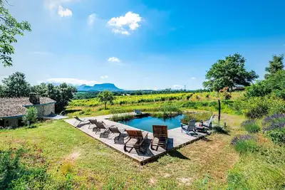 Image de Les-Lauzes-de-Chabrillan - 10pers