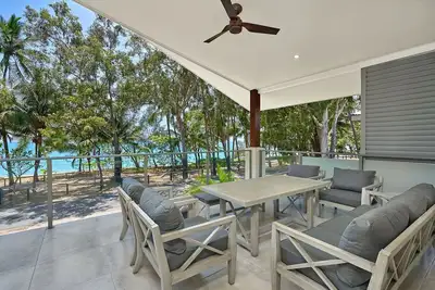 Image de Havannah Beachfront Holiday House with Heated Pool