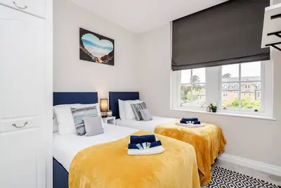 Image de Appartement-Entreprise-Salle de bain privée séparée-Vue sur Jardin-42ac