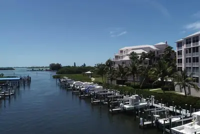 Boca Vista -  Stunning water views, kayaks