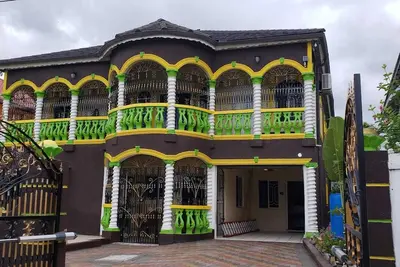 Image de Elegant, unique place away from home