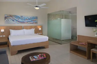 Image de Serenading Beachfront Junior Suite: Puerto Plata Resort