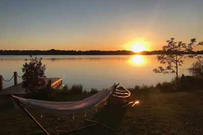 Image de Kawartha Lake newly renovated, Lake View