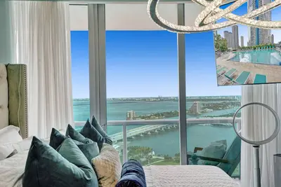 Image de Downtown Miami Condo with Outstanding Open Ocean Views | Short term rental