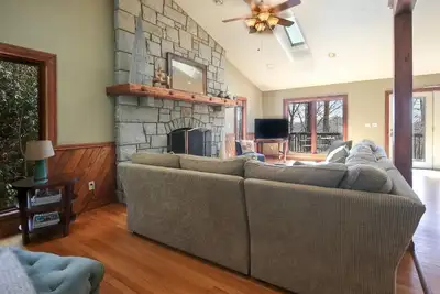 Image de Private Family Mountain Getaway 6mi to Asheville