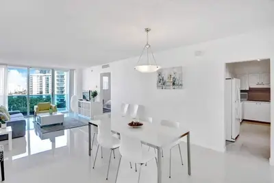 Image de Modern Apartment On Hollywood Beach With Beach Access