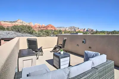 Image de Sedona Sanctuary w/ Hot Tub, Fire Pit & Grill