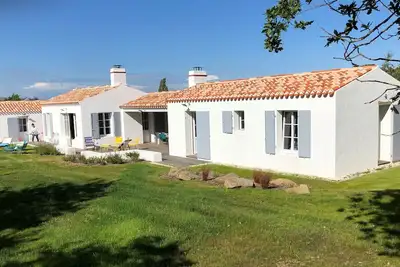 Superbe villa d'architecte classée Meublé tourisme 5* - Les Martinières