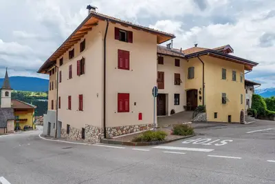 Image de Appartement de charme avec télévision à Brez