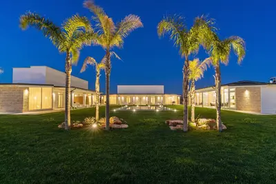 Image de \"Dimora Fraschi\" - 1 exclusive holiday home in a residence with swimming pool