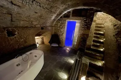 Image de The Etruscan Nest