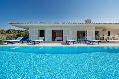 Image de Villa à Portobello Di Gallura avec 4 chambres à coucher, 8 couchages