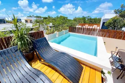 Image de New Stunning Villa in the Jungle with Pools!