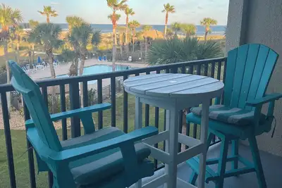 Image de Beachfront Escape Renovated Condo•Ocean Villas\n2 Br/3 Full Ba • 2 Primary Suites