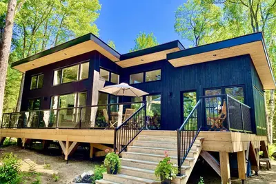 Image de A winter paradise - 2 day romantic getaways available.