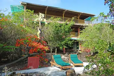 Image de Galapagos Chalet: Your Island Home