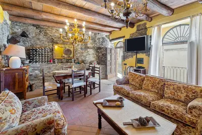 Image de Maison de vacances 'Su Cuccumeu' avec vue sur la montagne, balcon et Wi-Fi