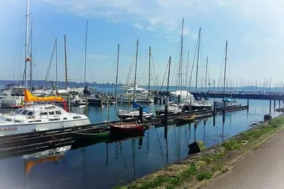 Image de 1 room apartment near the beach, only 100m to the marina