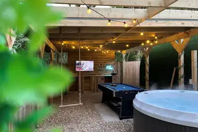 Image de Bungalow-Salle de bain privée séparée-(Max 2 Adults, 2 Child)