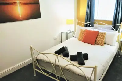 Appartement-Confort-Salle de bain privée séparée-Vue sur Rue