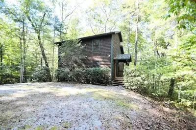 Image de Beautiful Mountain Cabin, 2 bdrm, 2 bath + loft, cozy fireplace!