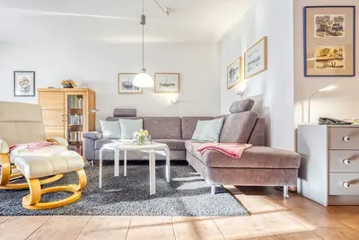 Image de Comfortable terraced house in a vacation park with terrace and garden in Zingst -