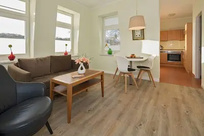 Image de Vacation apartment with large balcony in a sunny south-west facing location - only 100 m to the beach