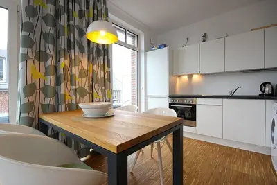 Image de Light-flooded apartment with large, sunny south-facing balcony - 100 m to the beach!