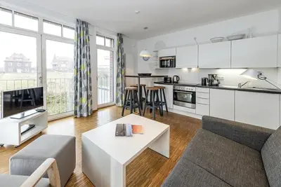 Image de Family and dog-friendly apartment with loggia - only 100 m to the beach!
