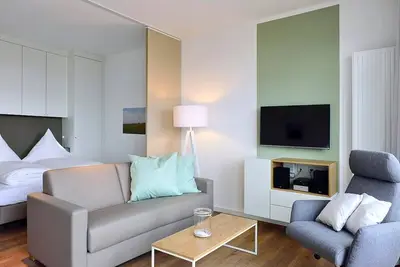 Image de Great family apartment on the island beach with sea view, balcony and beach chair! -